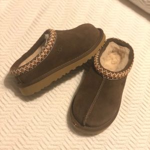 Uggs Kid Slippers